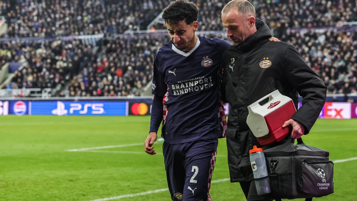 Roma, Salah-Eddine verso l’addio: il terzino vicino all’Olympiakos
