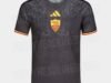 Roma, col Fenerbahce il World Food Programme sulla maglia