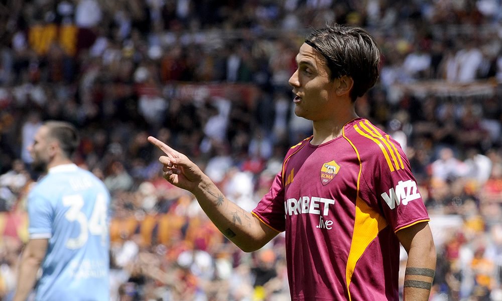 Roma, allarme Dybala: piccolo risentimento, l’argentino rischia l’Atalanta