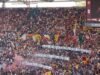 La carica della Curva Sud: “Combattete per la vostra gente”