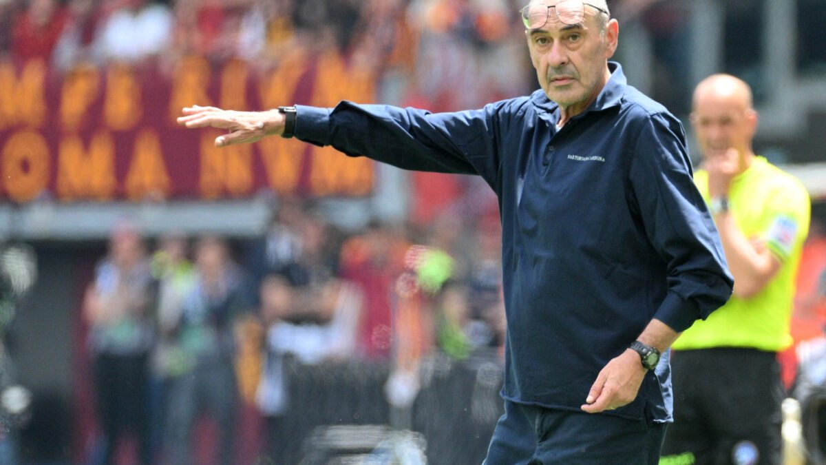 Sarri: “La Roma è più forte di noi. Lotterà per lo Scudetto”