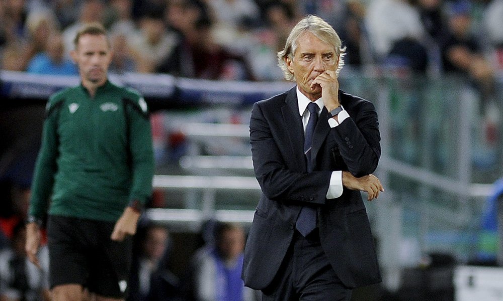 Italia, Mancini guarda al futuro: “Abbiamo avuto Totti e Del Piero, ora va cresciuta una nuova generazione”