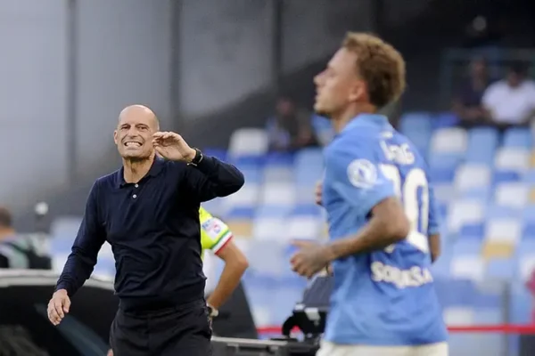 Napoli, Allegri ritrova un suo infortunato: il fantasista punta la Roma